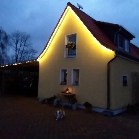 Ferienwohnung Kleines Zuhause Magdeburg Exterior foto